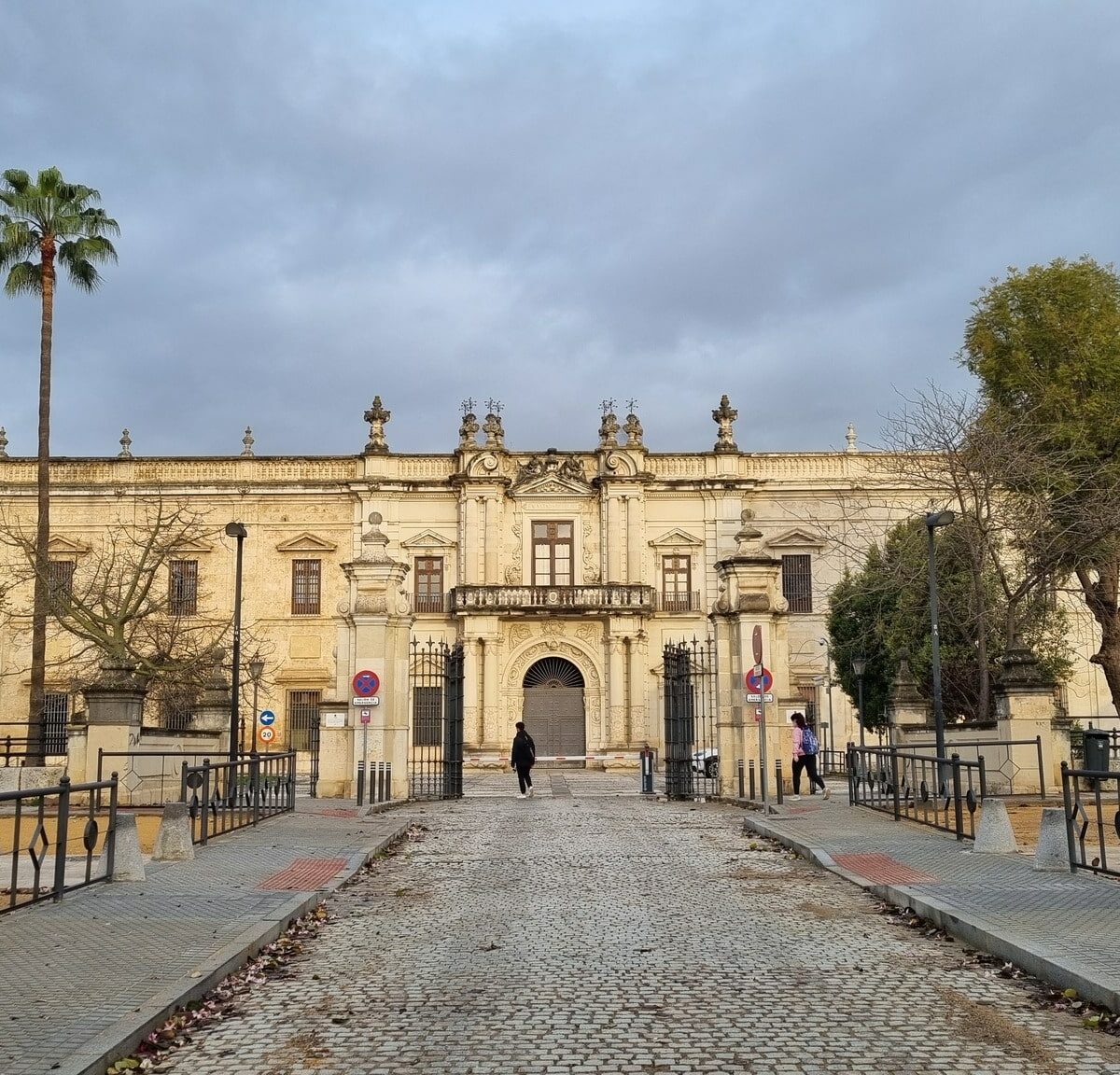 Fachada del Rectorado de la Universidad de Sevilla
