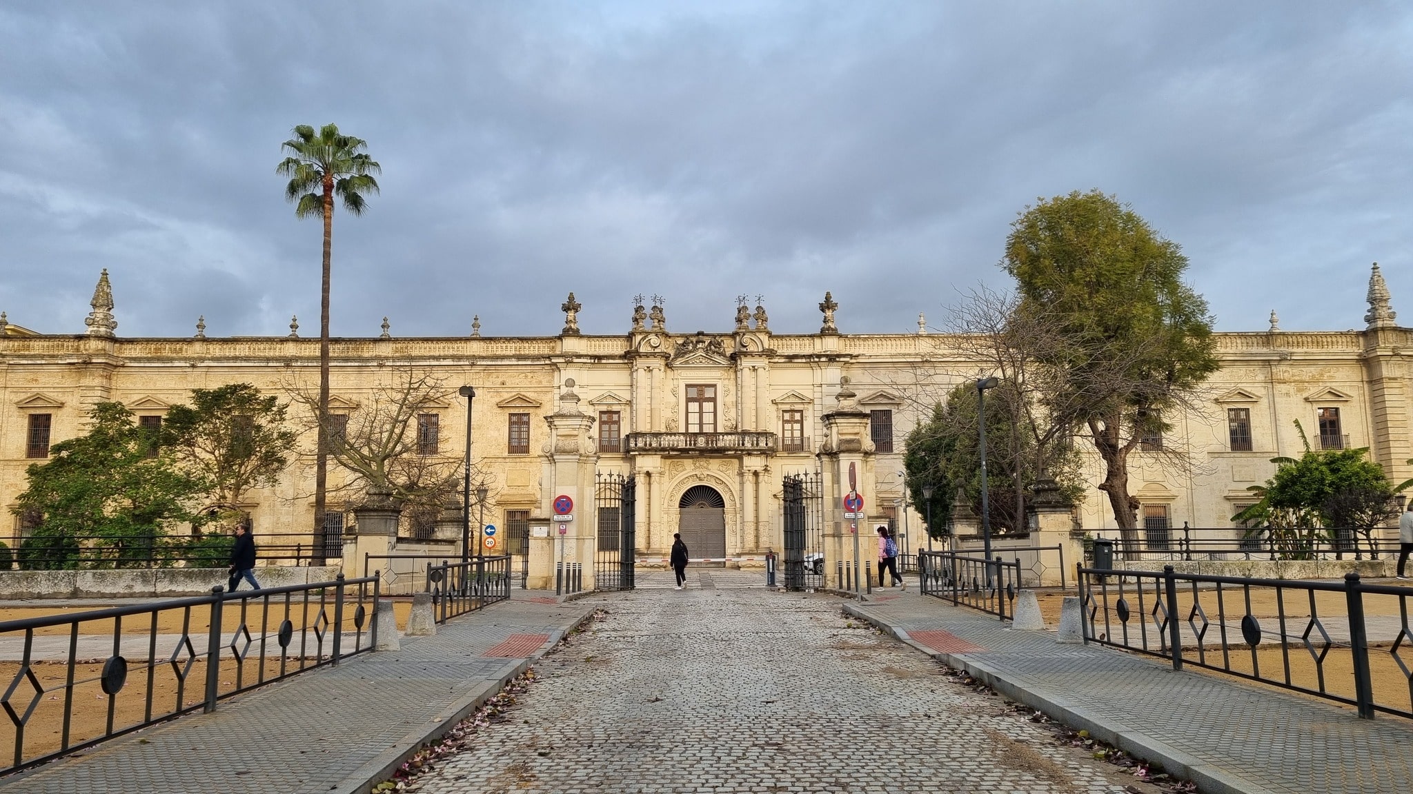 Fachada del Rectorado de la Universidad de Sevilla