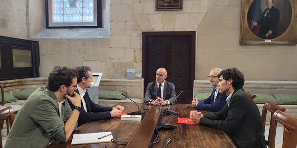 Reunión entre el Ayuntamiento de Sevilla y Save the Children