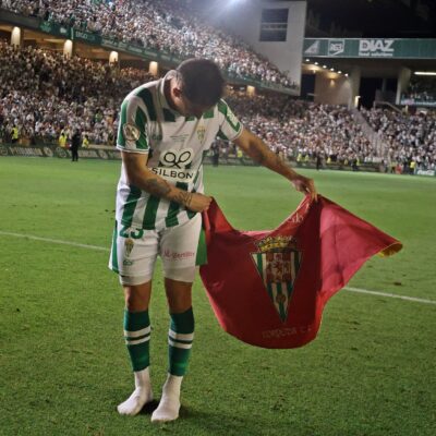 Málaga y Córdoba celebran el ascenso a la Liga Hypermotion