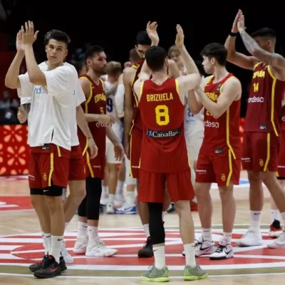 La selección española de baloncesto gana a Bahamas y pasa a la primera fase de los Juegos Olímpicos